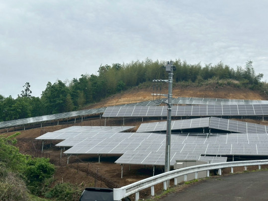 群馬県安中市中秋間字岩下【490.24kW・FIT価格11円】7,834万円の物件