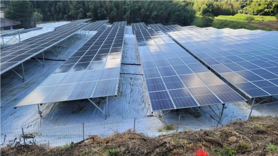 高出力495W両面タイプ太陽光パネル（未使用）直接取引